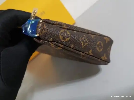 FS CHEAP POCHETTE PRELAUNCH MULTI EXCHANELUSIVE - ACCESSOIRES DIGITAL VUITTON LOUIS 0703